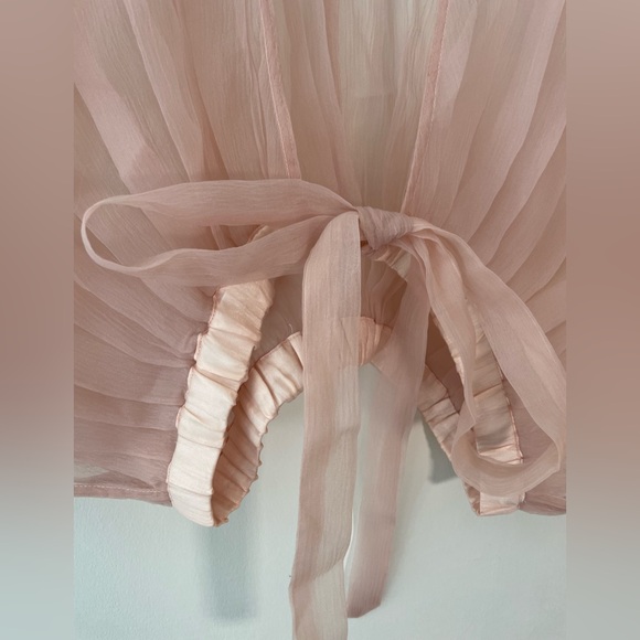 Anthropologie pale pink shrug. One size - Picture 4 of 8